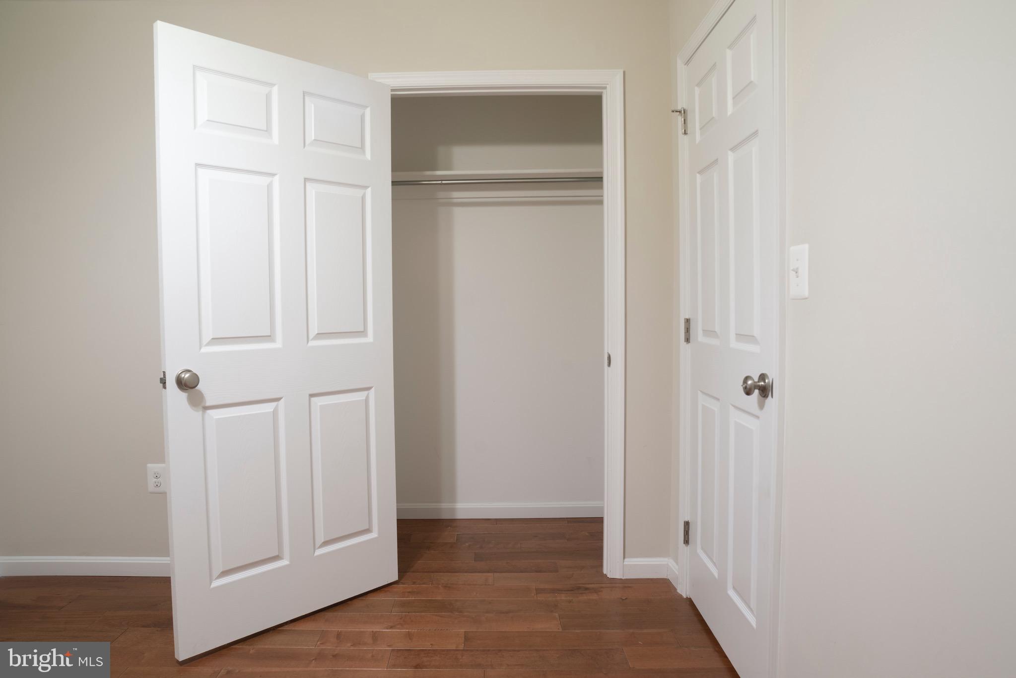 6401 Sherwood Road Baltimore, MD 21239 - Photo 27 of 49