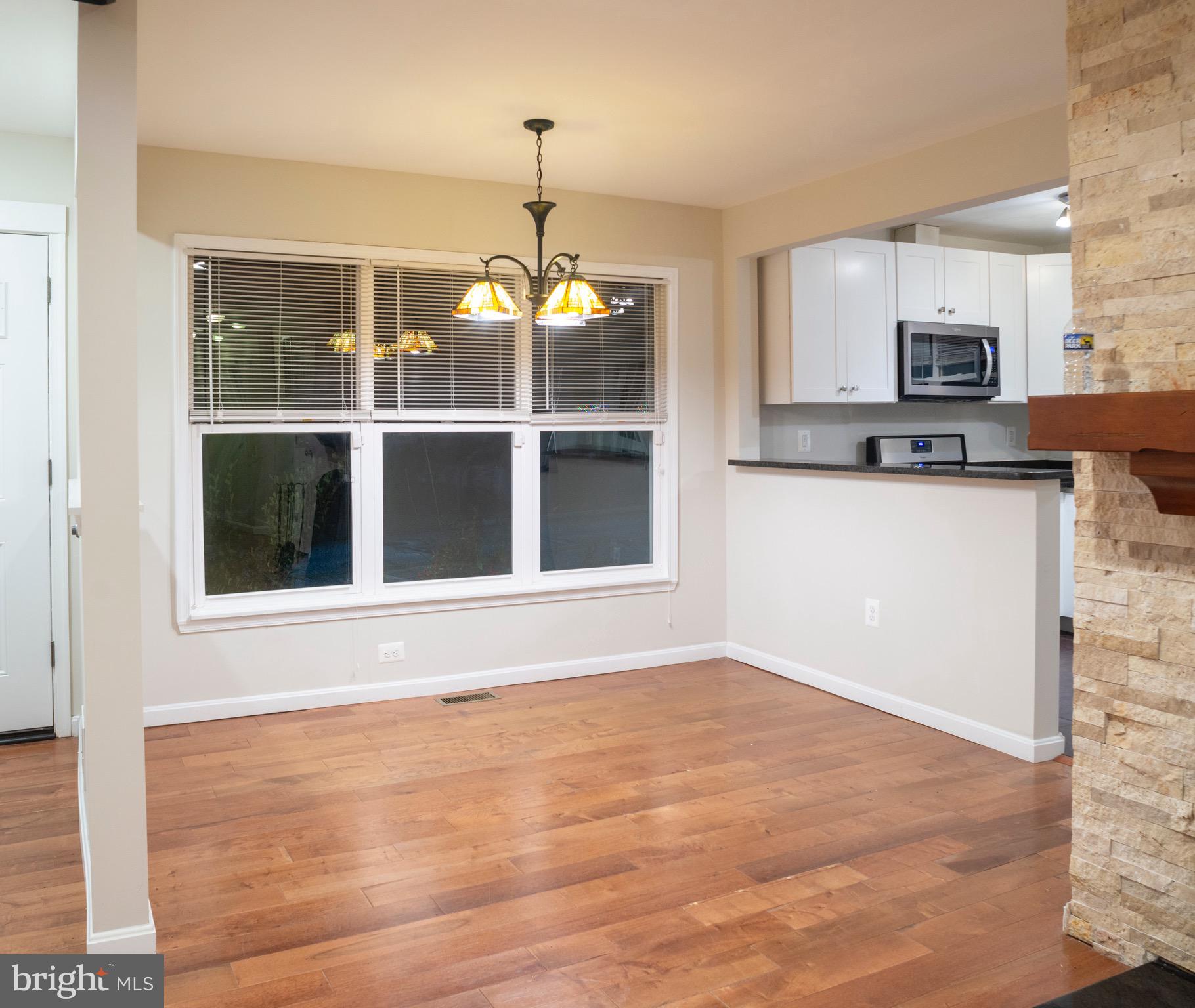 6401 Sherwood Road Baltimore, MD 21239 - Photo 8 of 49