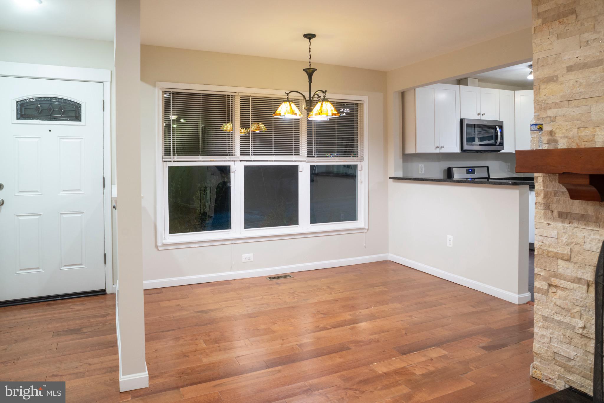 6401 Sherwood Road Baltimore, MD 21239 - Photo 9 of 49