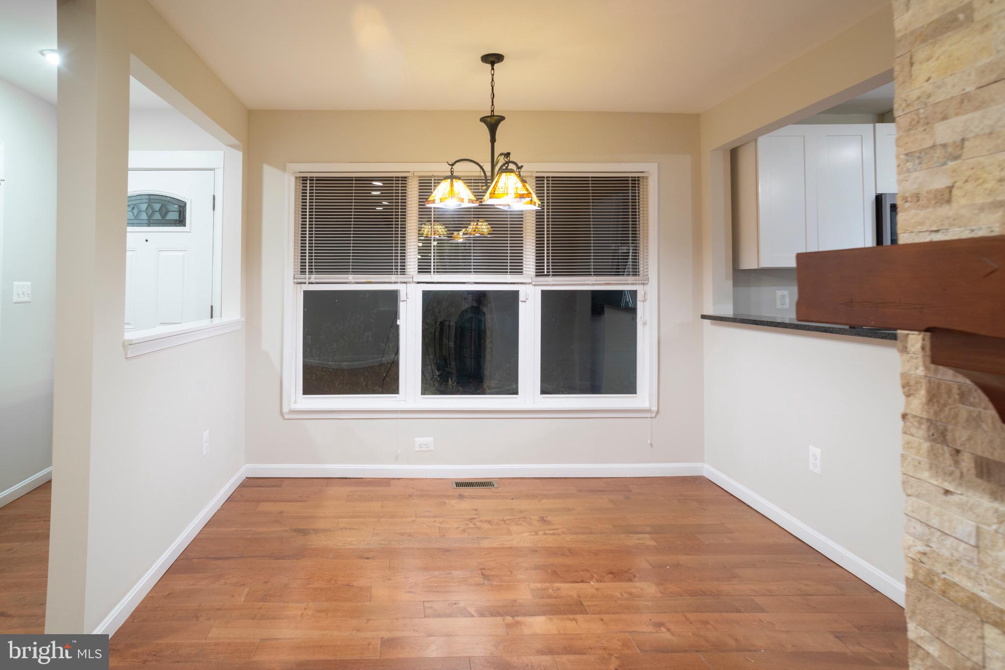 6401 Sherwood Road Baltimore, MD 21239 - Photo 10 of 49