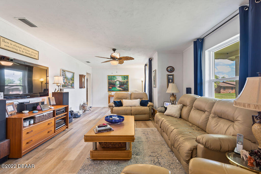 355 Tulip Tree Lane Ormond Beach, FL 32174 - Photo 5 of 40 003A0671