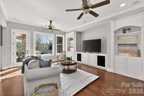 $1,875,000 | 1401 Lookout Circle, Waxhaw, NC 28173