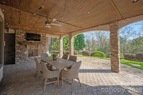 $1,875,000 | 1401 Lookout Circle, Waxhaw, NC 28173