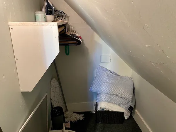 $2,000 | 96 Rhode Island Avenue, Unit 6, Newport, RI 02840