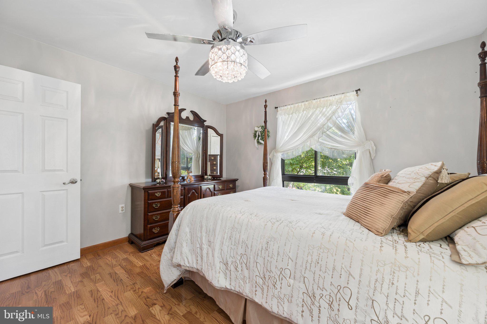 7004 Fox Chase Road New Market, MD 21774 - Photo 31 of 73 Bedroom 2