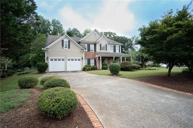 $3,000 | 2104 Jockey Hollow Drive Northwest, Kennesaw, GA 30152