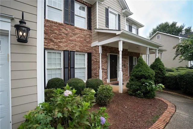 $3,000 | 2104 Jockey Hollow Drive Northwest, Kennesaw, GA 30152
