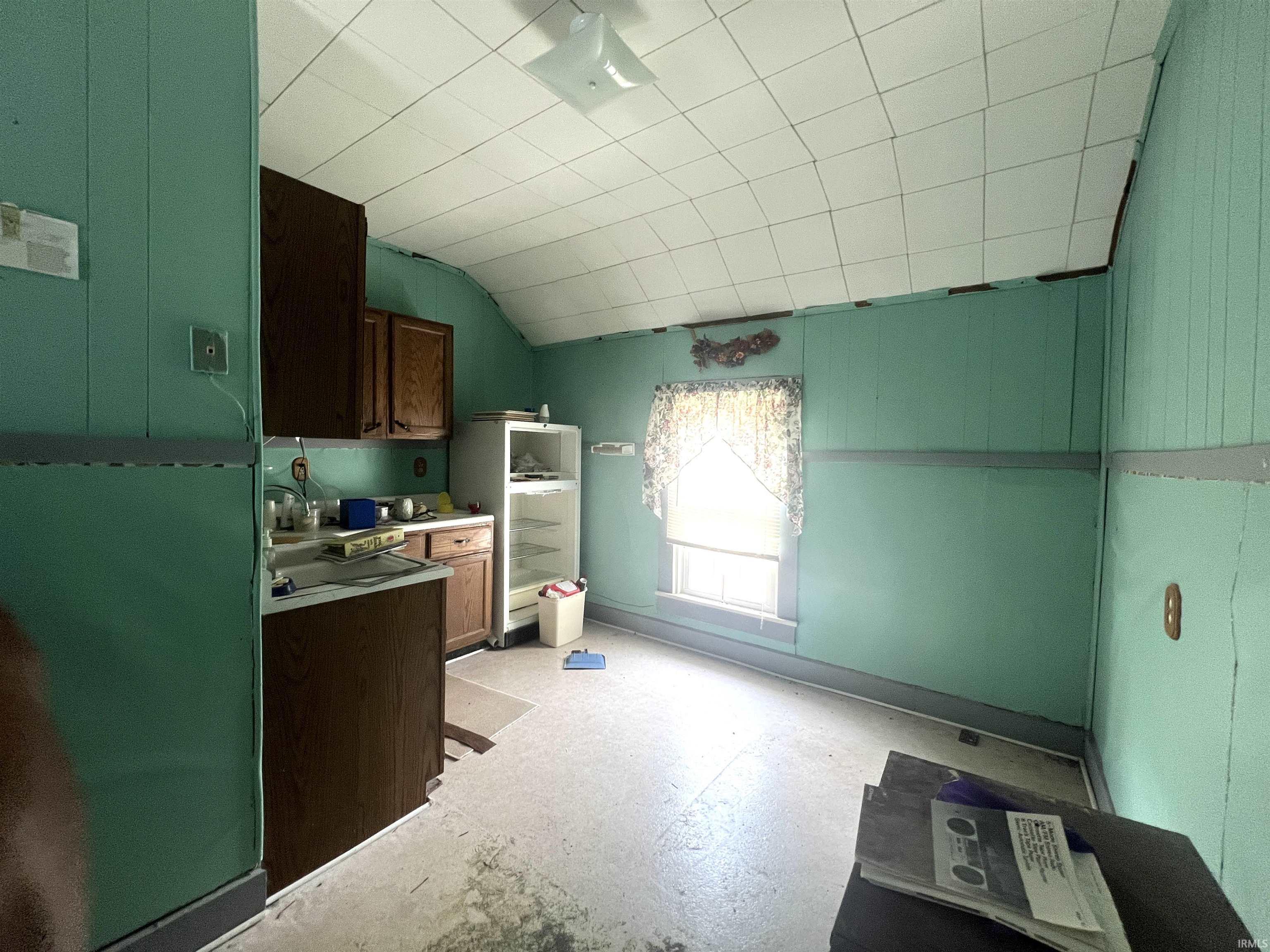 103 East Riverside Drive Peru, IN 46970 - Photo 22 of 27