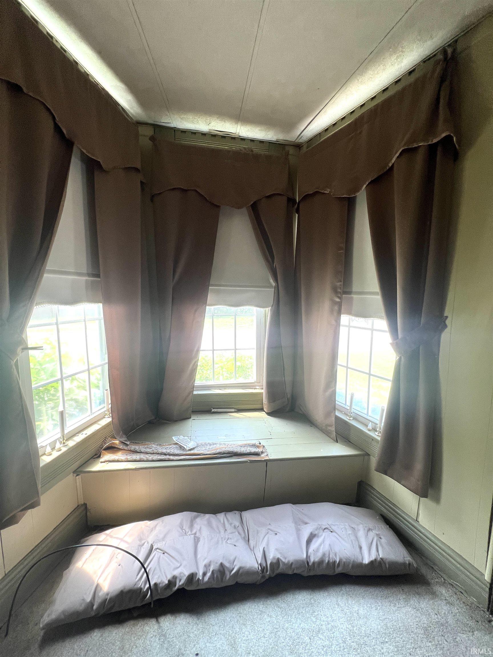 103 East Riverside Drive Peru, IN 46970 - Photo 10 of 27