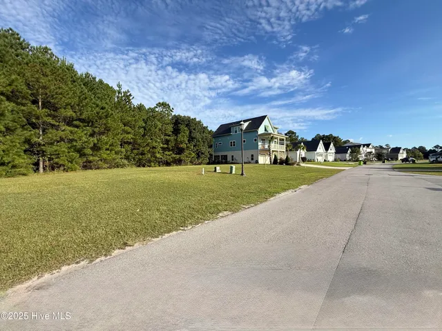 $88,000 | 155 Everett Park Trail, Holly Ridge, NC 28445