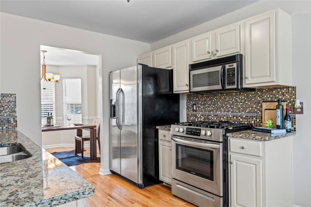 6002 Birdseye Trail Atlanta, GA 30349 - Photo 11 of 38