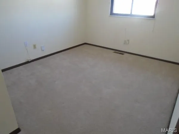 $205,000 | 122 Northview Drive, Crystal City, MO 63019