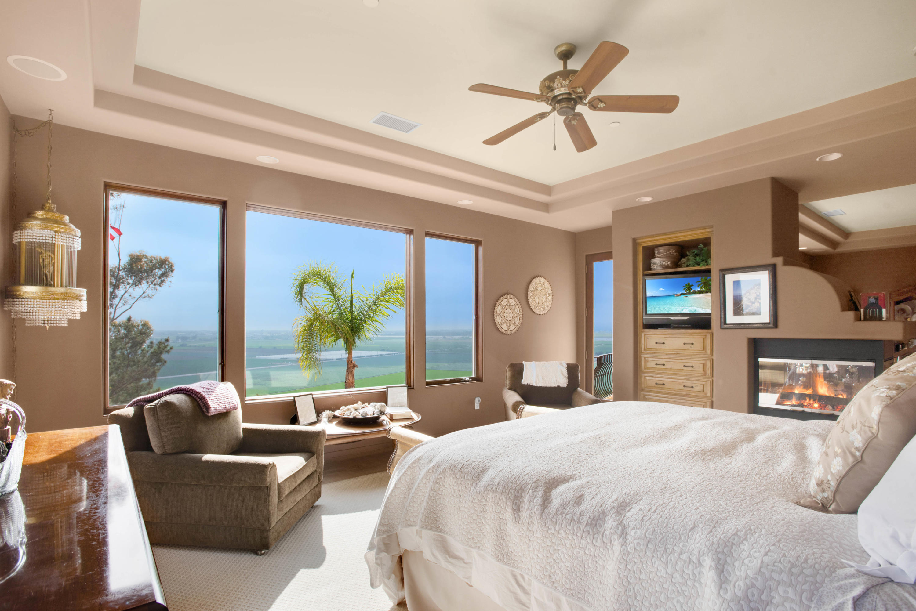 1185 Corte Barroso Camarillo, CA 93010 - Photo 34 of 75 1185CorteBarroso 56