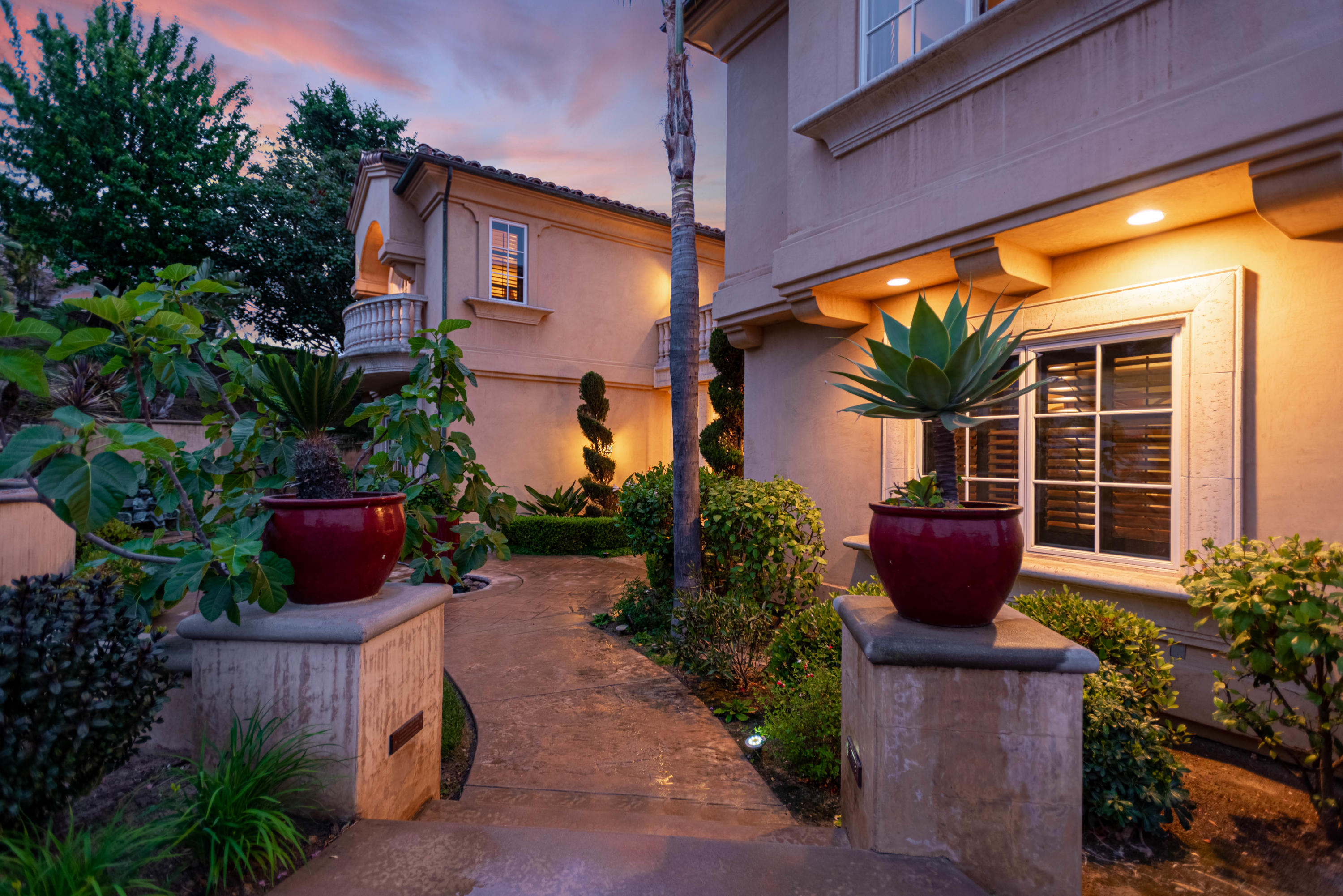 1185 Corte Barroso Camarillo, CA 93010 - Photo 62 of 75 1185CorteBarroso 134 copy