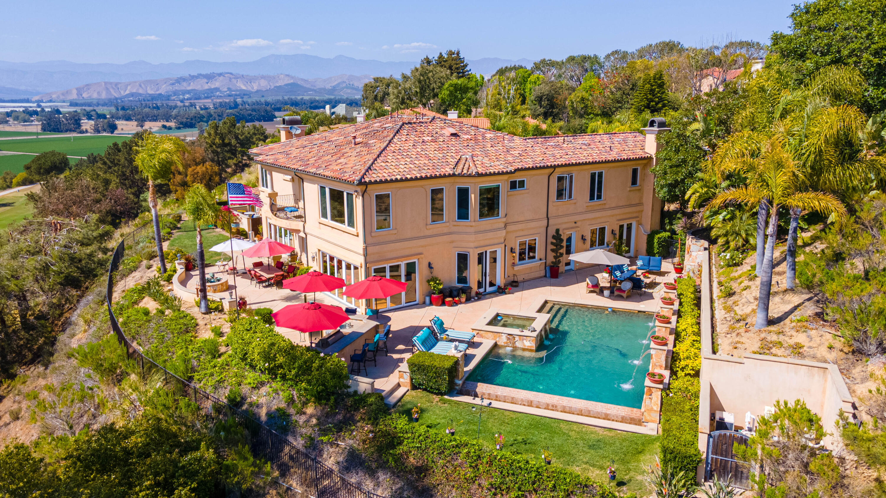 1185 Corte Barroso Camarillo, CA 93010 - Photo 73 of 75 1185CorteBarroso 114