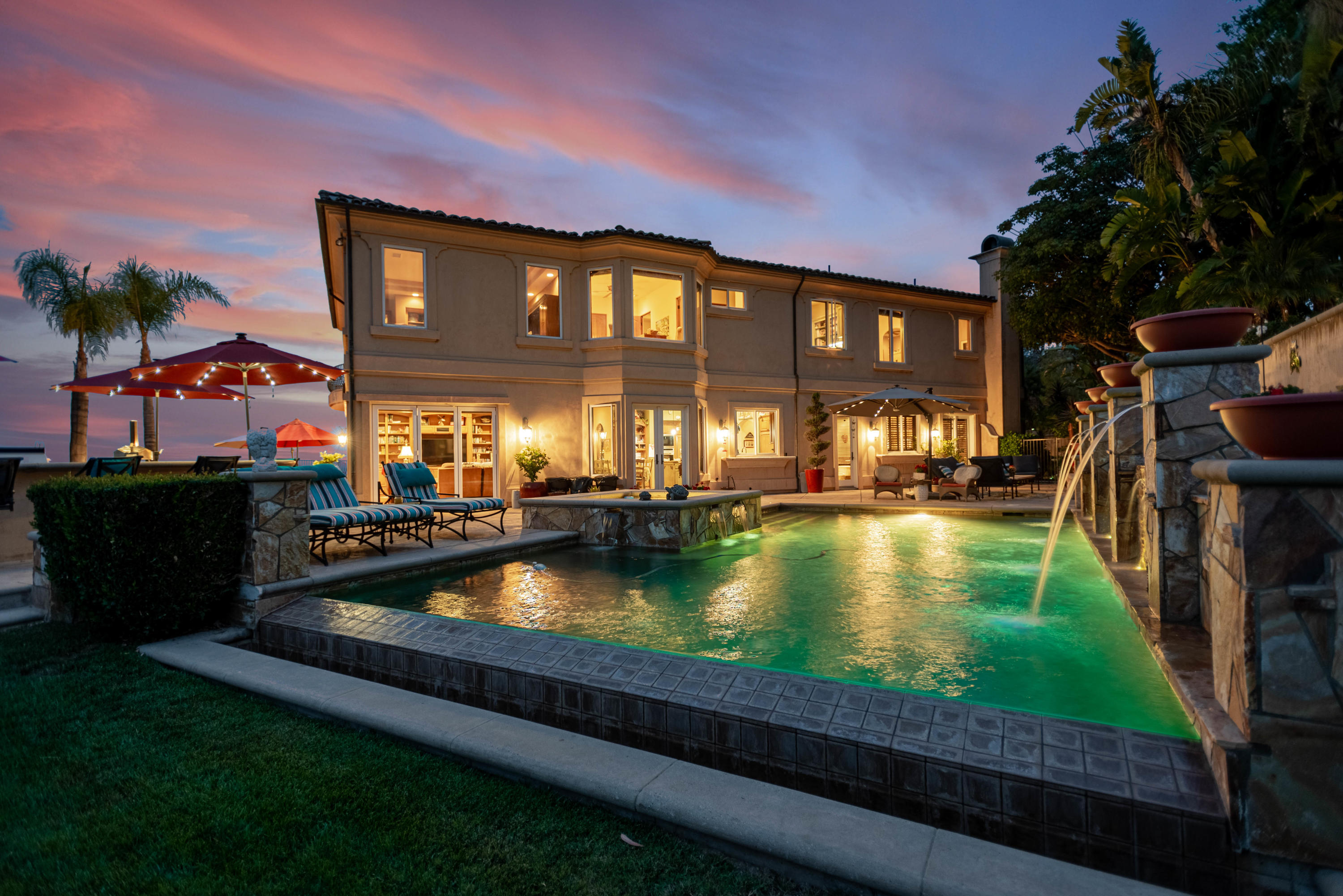 1185 Corte Barroso Camarillo, CA 93010 - Photo 9 of 75 1185CorteBarroso 147