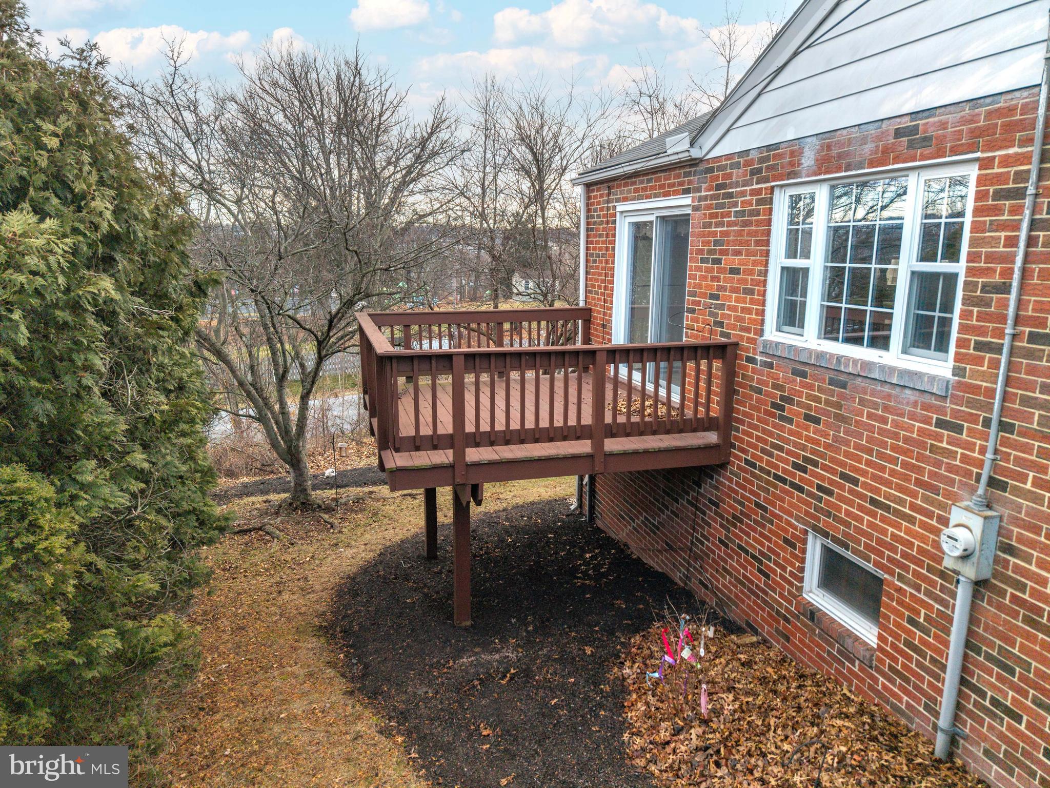 3881 Elder Road Harrisburg, PA 17111 - Photo 4 of 34 a view of a bench in the roof deck