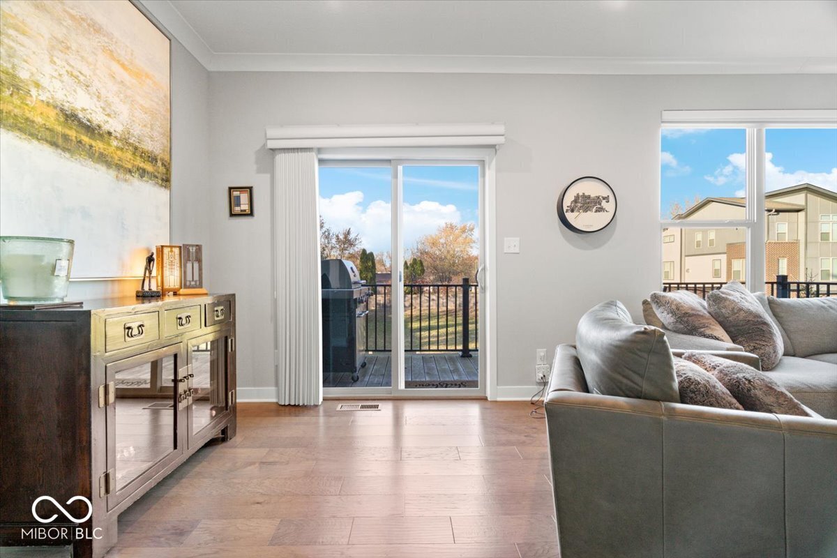 8191 Bostic Drive Fishers, IN 46038 - Photo 14 of 39