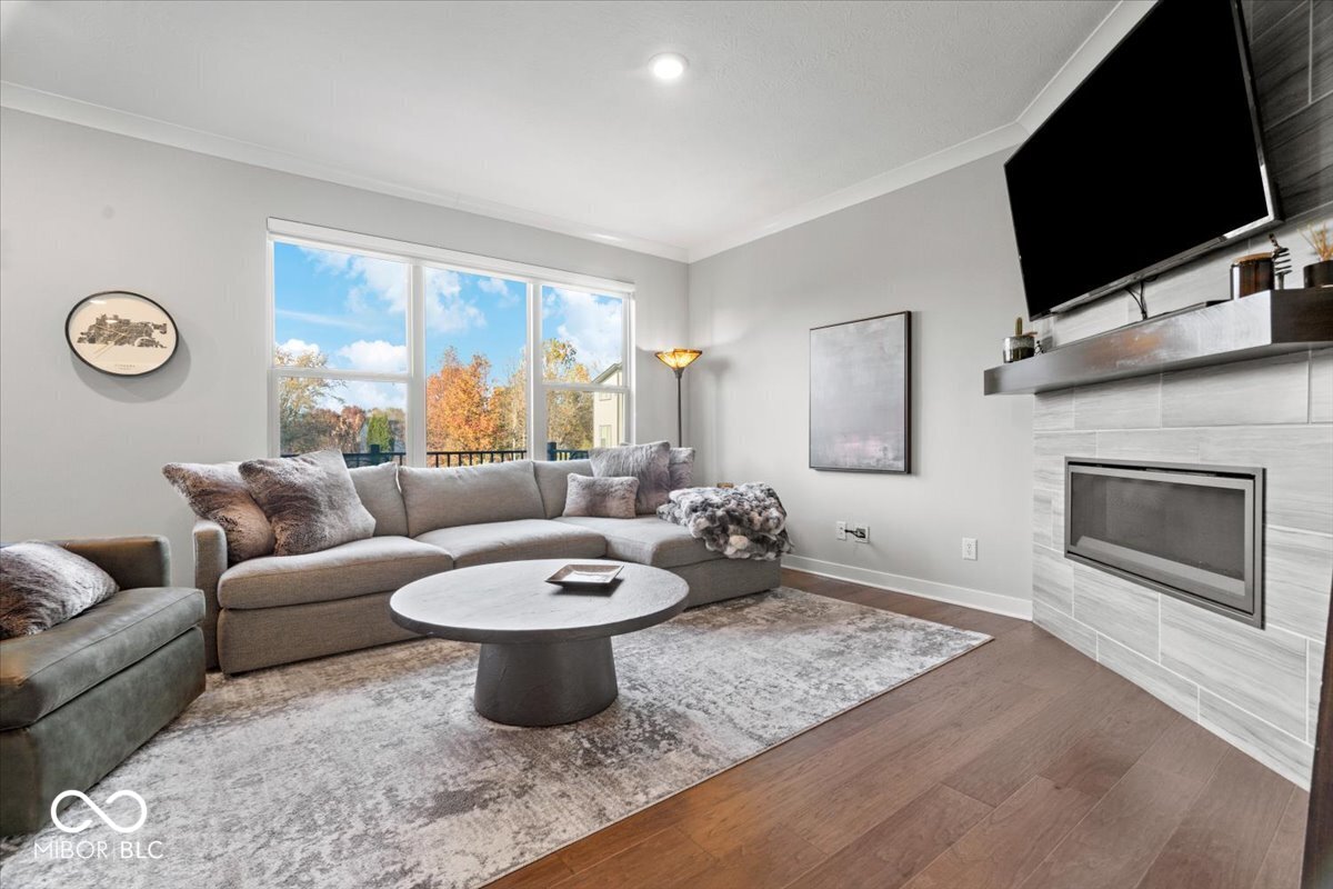 8191 Bostic Drive Fishers, IN 46038 - Photo 16 of 39