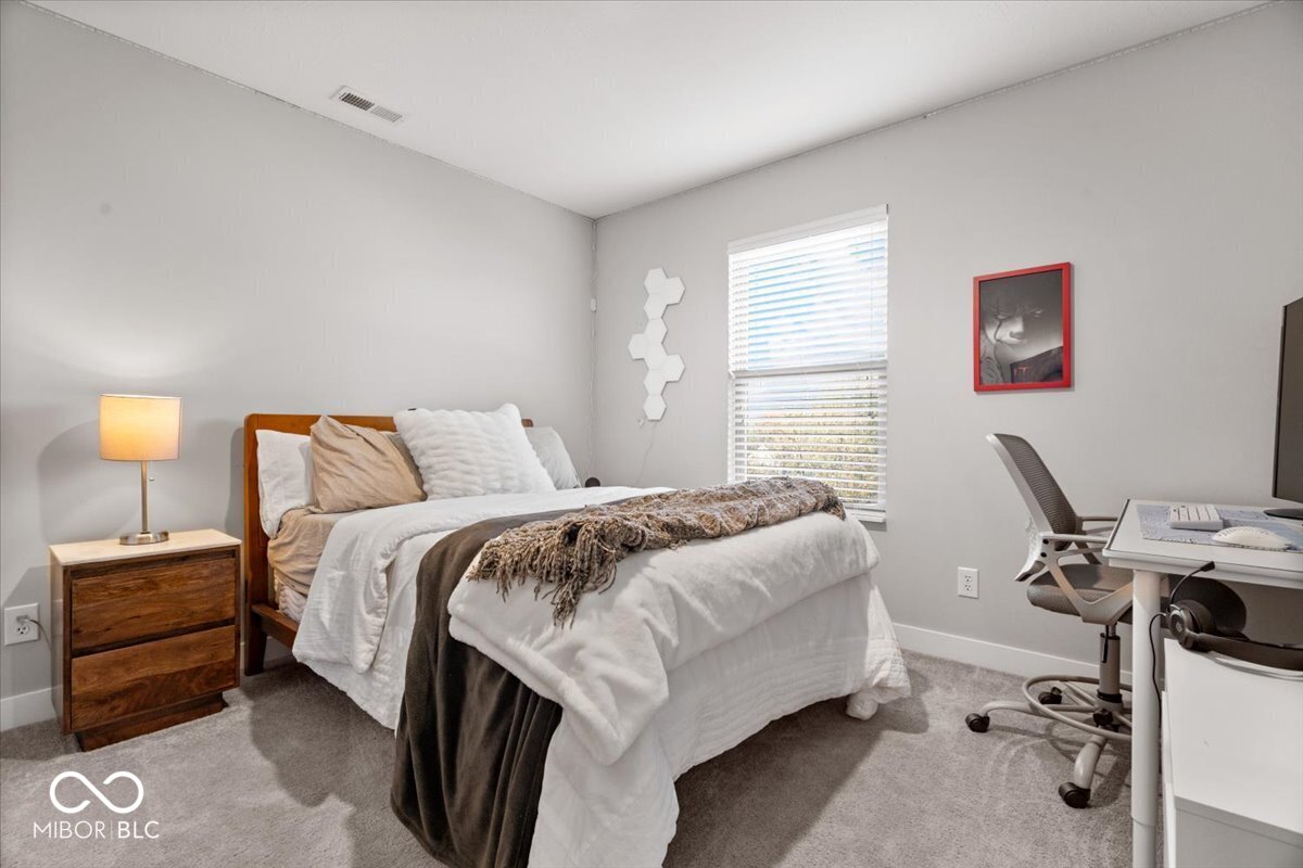 8191 Bostic Drive Fishers, IN 46038 - Photo 24 of 39