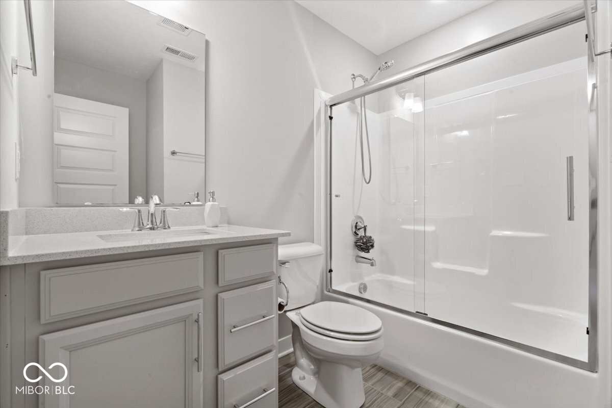 8191 Bostic Drive Fishers, IN 46038 - Photo 26 of 39