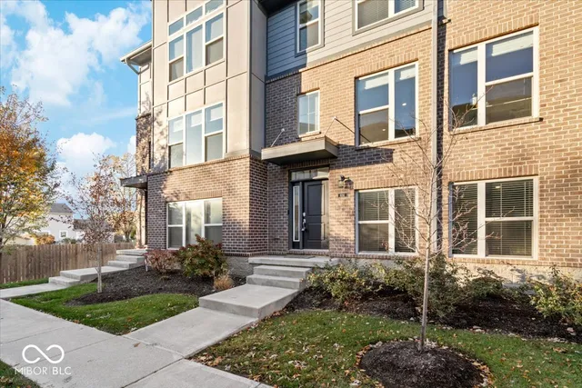 $420,000 | 8191 Bostic Drive, Fishers, IN 46038