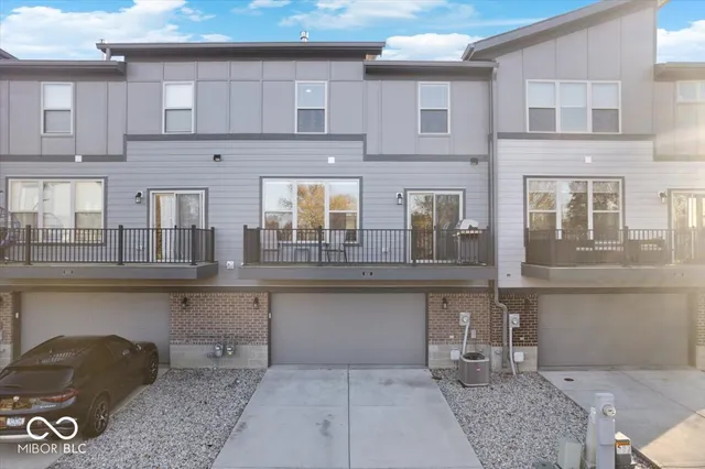 $420,000 | 8191 Bostic Drive, Fishers, IN 46038