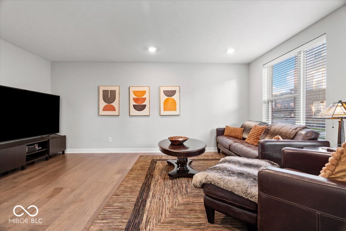 8191 Bostic Drive Fishers, IN 46038 - Photo 5 of 39