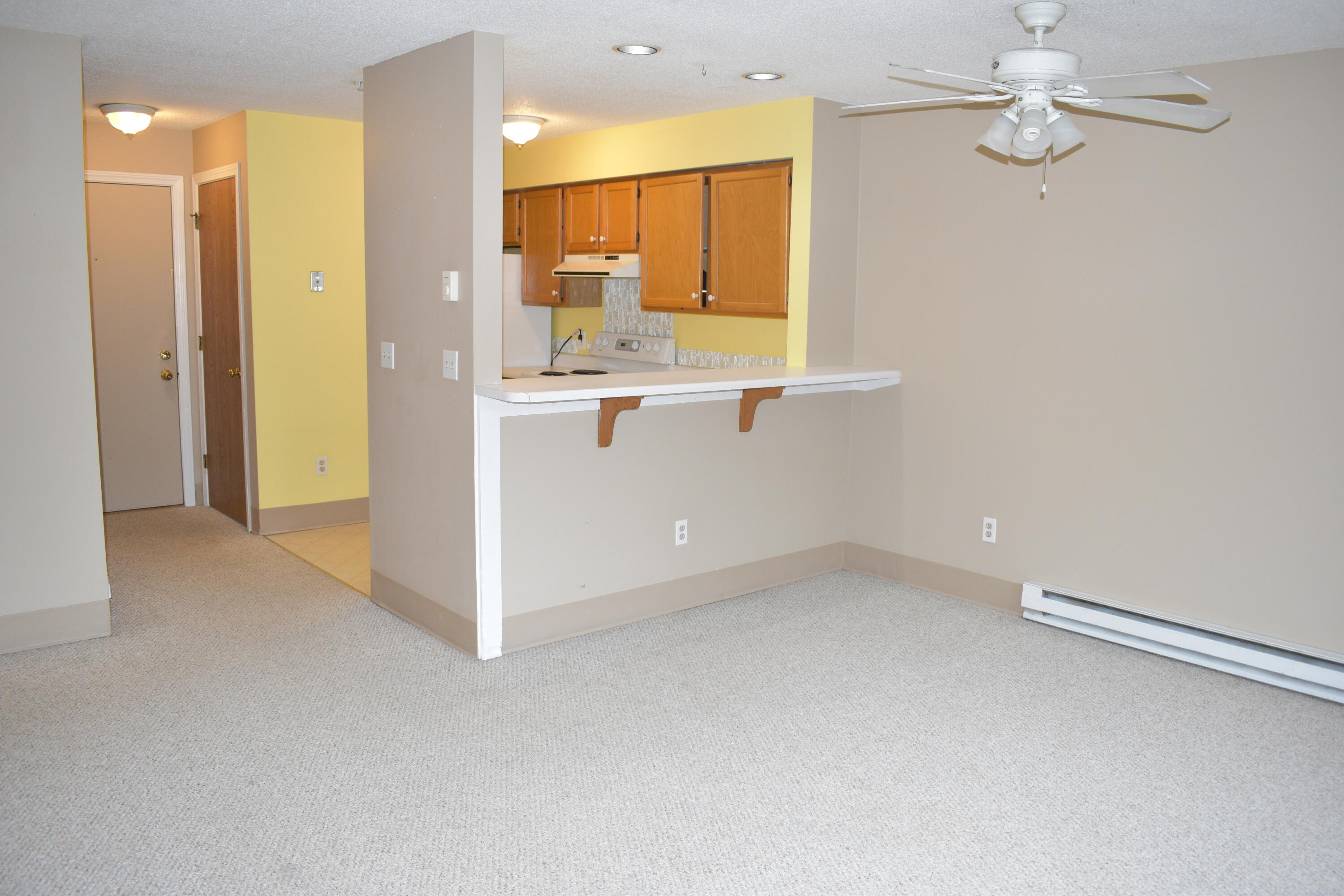 18 Smithwheel Road, Unit 12 Old Orchard Beach, ME 04064 - Photo 7 of 18 MOB_3338