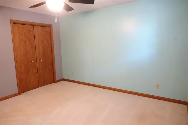 a view of livingroom with bathroom