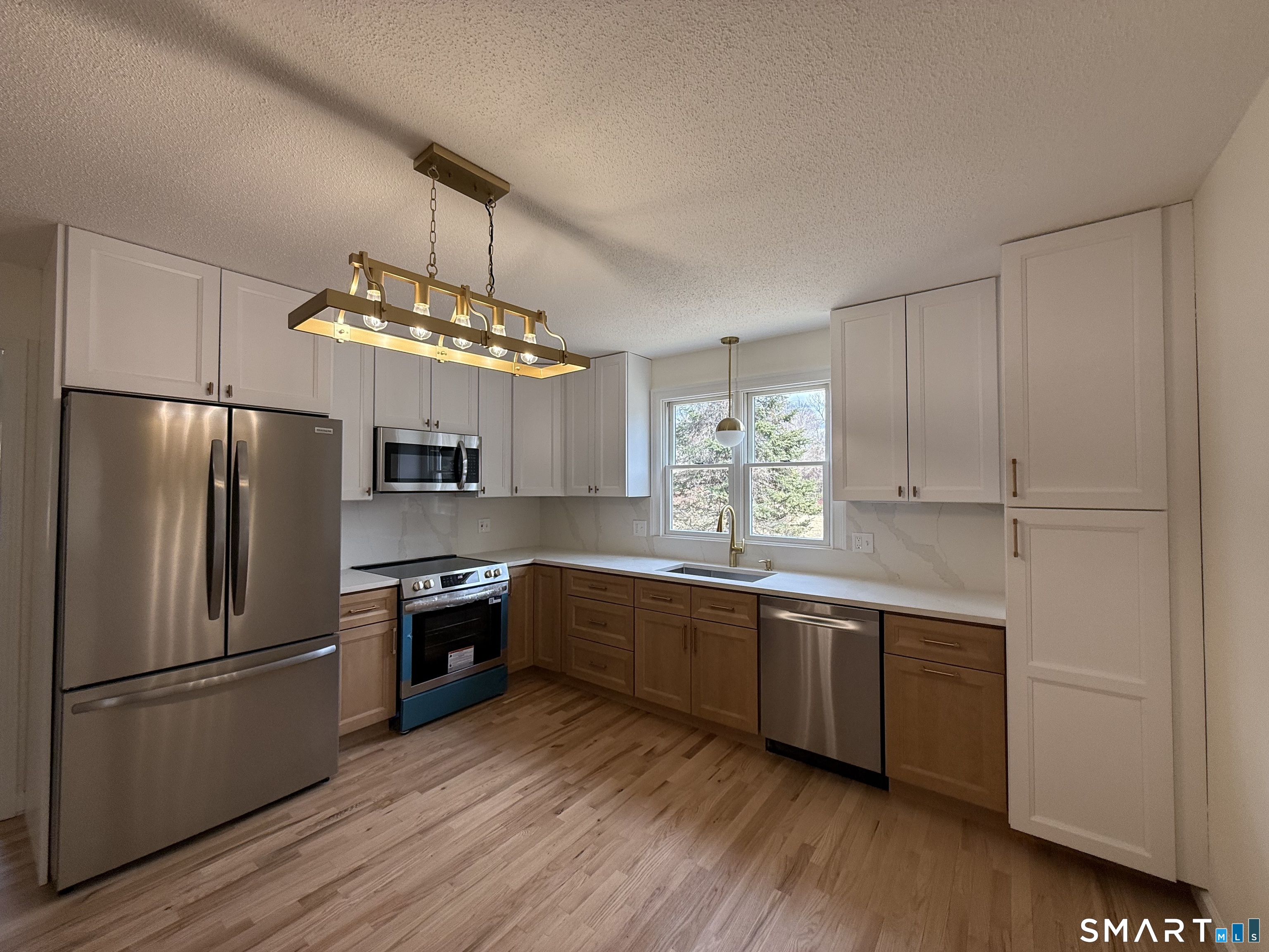 21 R Intervale Road Granby, CT 06035 - Photo 1 of 44