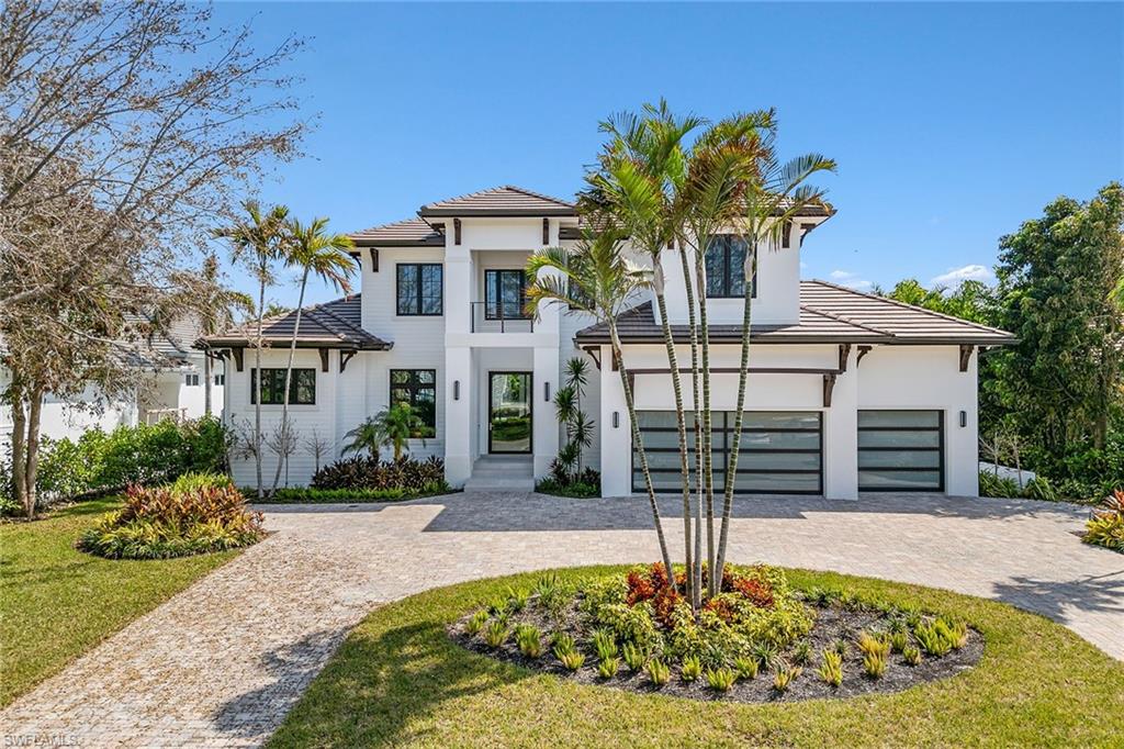 3280 Crayton Road Naples, FL 34103 - Photo 34 of 37
