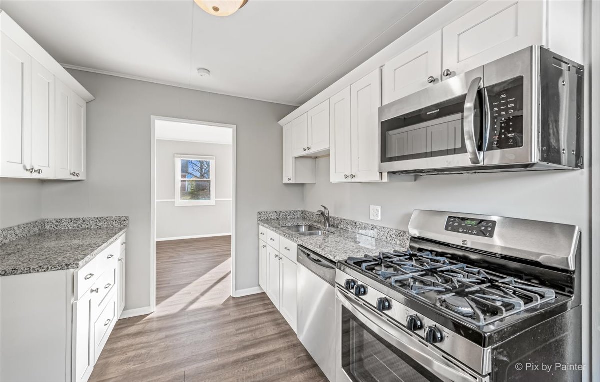 805 Dawes Avenue Wheaton, IL 60189 - Photo 13 of 27