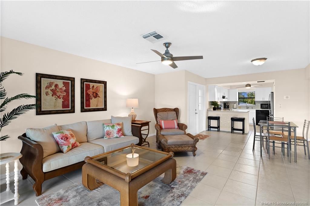 4885 Southeast Capstan Avenue, Unit 27 Stuart, FL 34997 - Photo 15 of 40