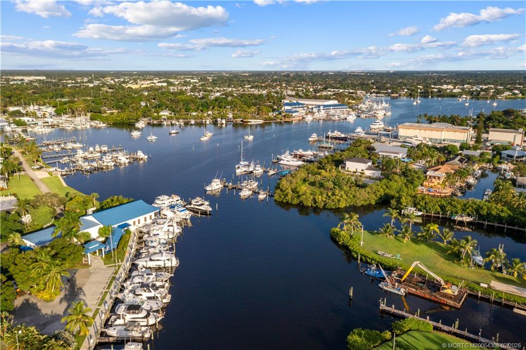 4885 Southeast Capstan Avenue, Unit 27 Stuart, FL 34997 - Photo 39 of 40