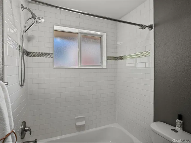 $685,000 | 6943 Oak Way, Arvada, CO 80004