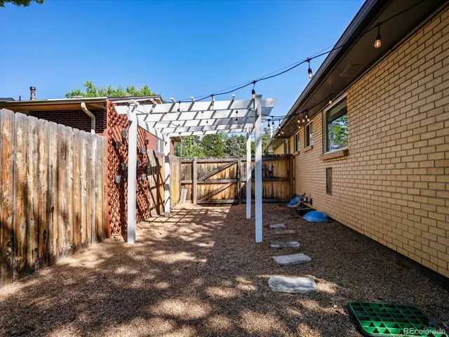 $685,000 | 6943 Oak Way, Arvada, CO 80004