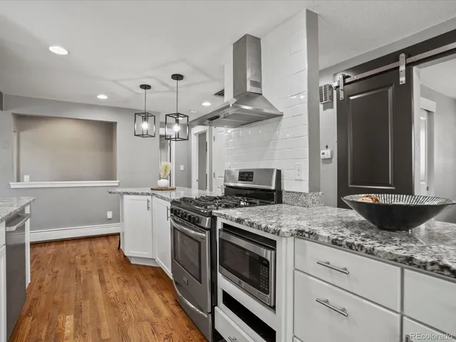 $685,000 | 6943 Oak Way, Arvada, CO 80004