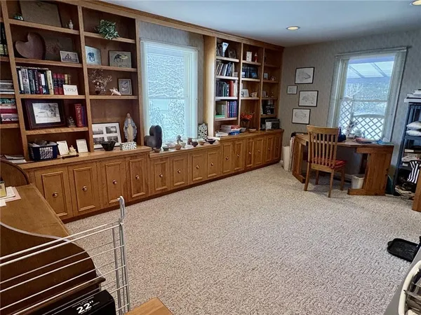 $579,900 | 132 Penhurst Drive, Pittsburgh, PA 15235