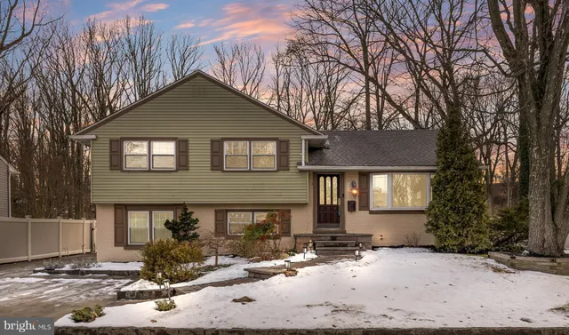 $549,000 | 300 Copley Road, Haddonfield, NJ 08033