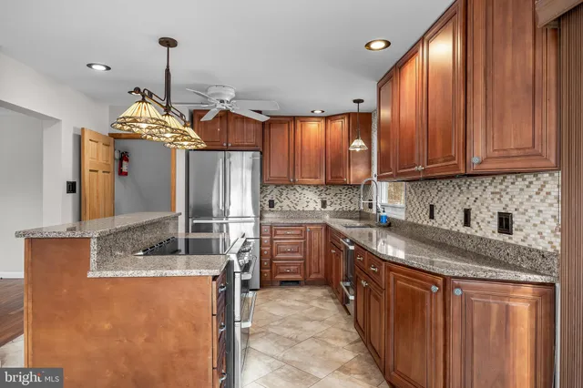 $549,000 | 300 Copley Road, Haddonfield, NJ 08033