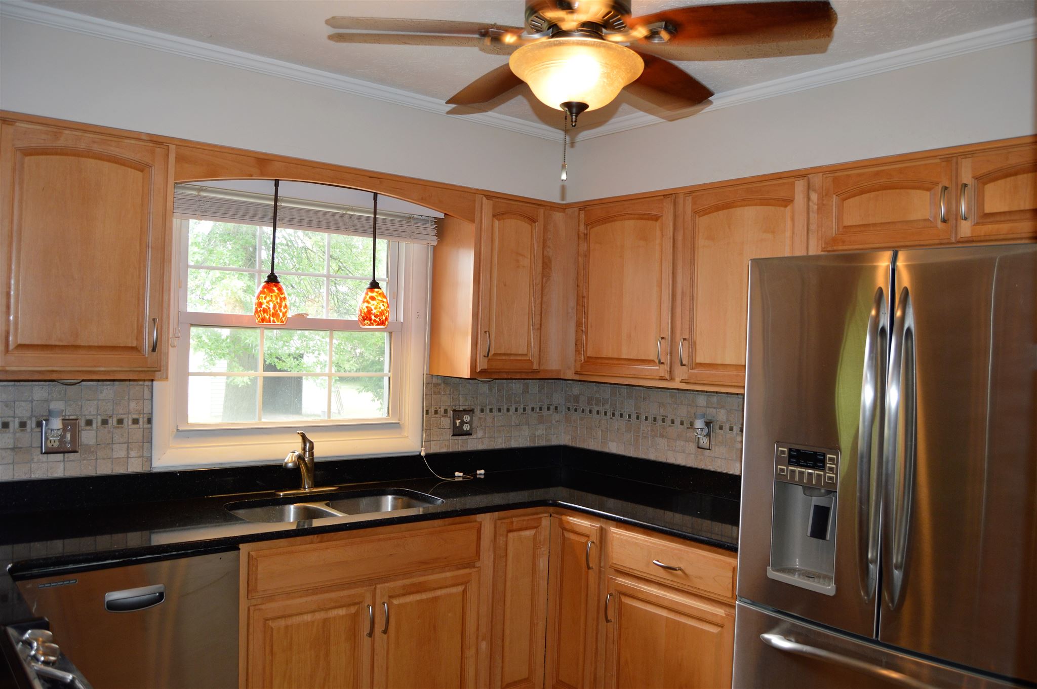 5581 1st Road Bremen, IN 46506 - Photo 7 of 32