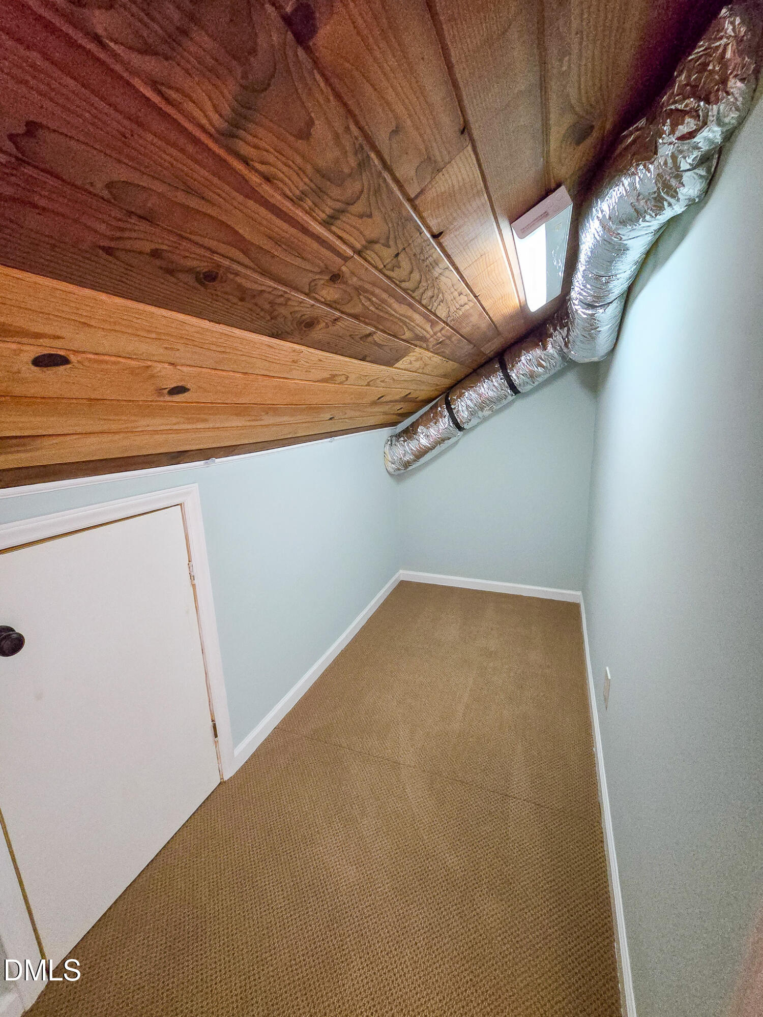 1023 Oak Lake Court Raleigh, NC 27606 - Photo 40 of 45 20260514_121939