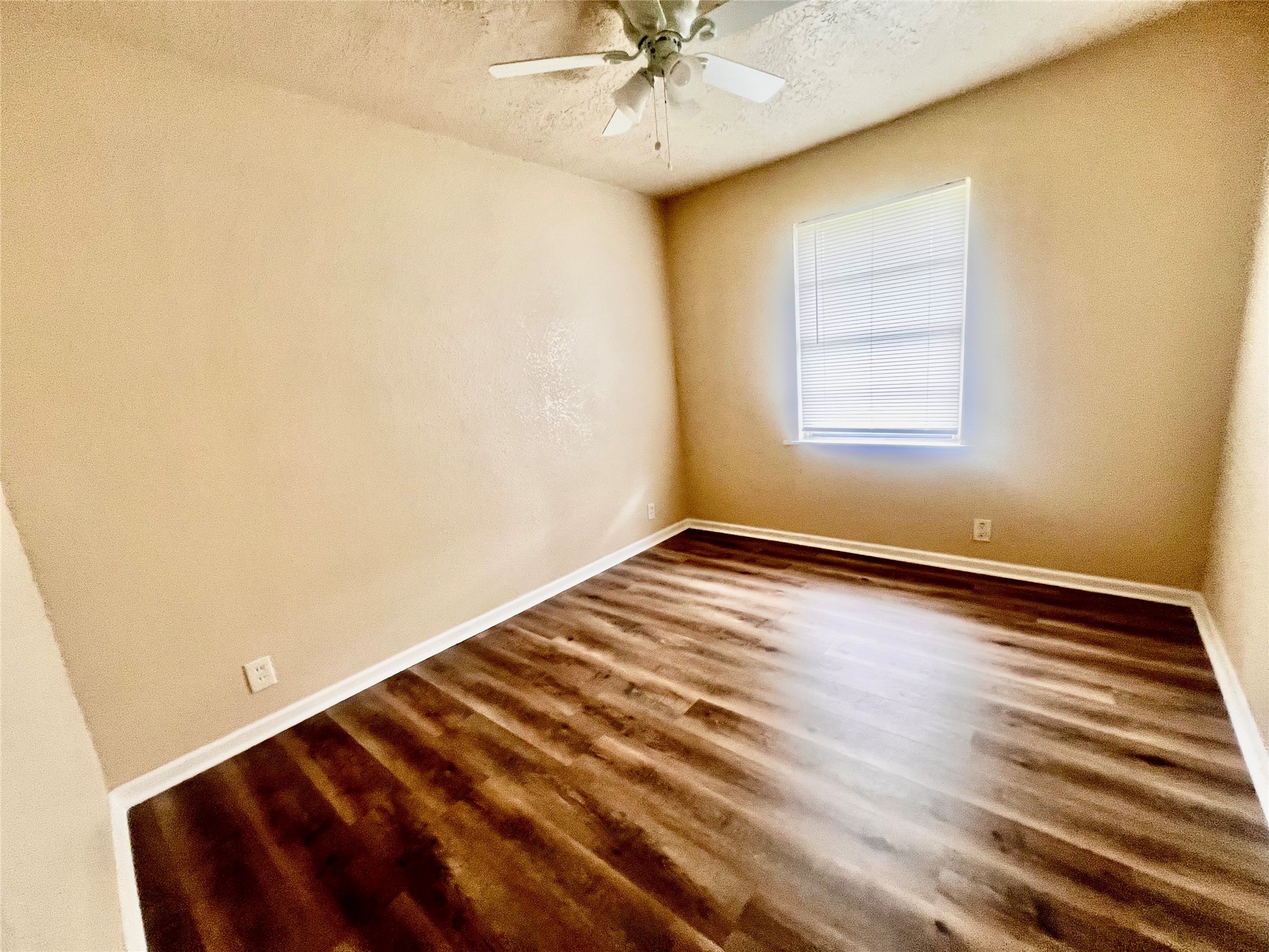631 Roper Street Houston, TX 77034 - Photo 11 of 20 Gallery Image 11