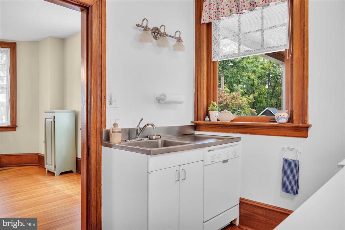 260 West Main Street Moorestown, NJ 08057 - Photo 27 of 66