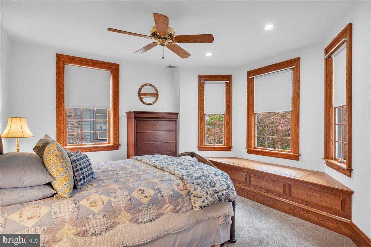 260 West Main Street Moorestown, NJ 08057 - Photo 38 of 66