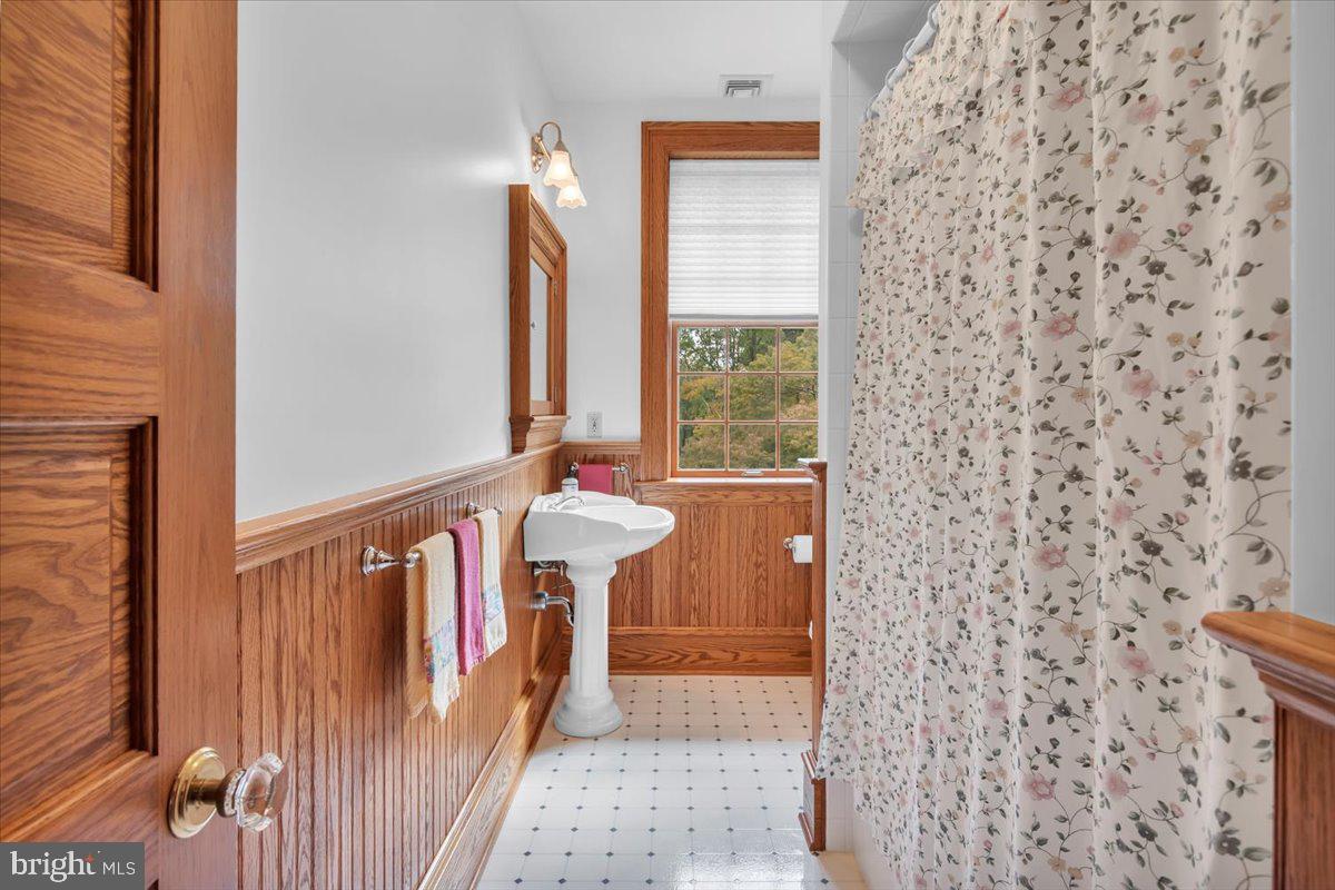 260 West Main Street Moorestown, NJ 08057 - Photo 45 of 66
