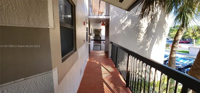 $265,000 | 9975 Nob Hill Lane, Unit 9975, Sunrise, FL 33351