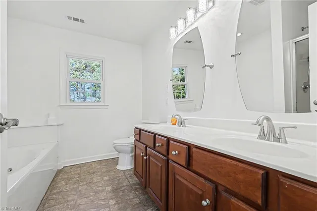 $549,000 | 1509 Lakefield Drive, Clemmons, NC 27012