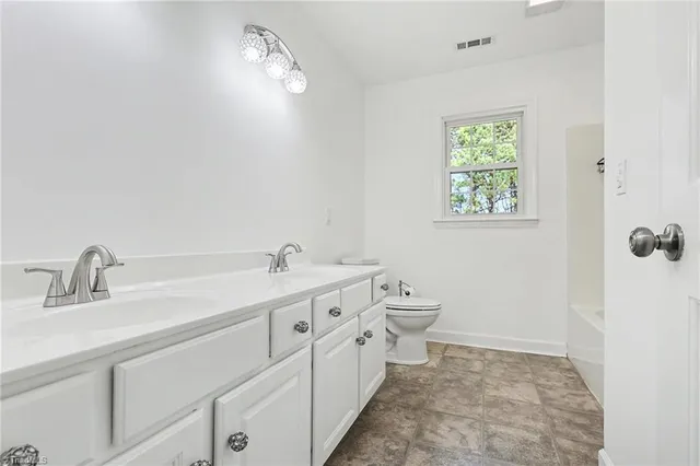 $549,000 | 1509 Lakefield Drive, Clemmons, NC 27012